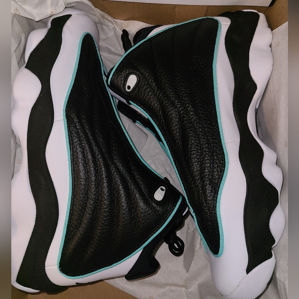 NIB Men's Jordan